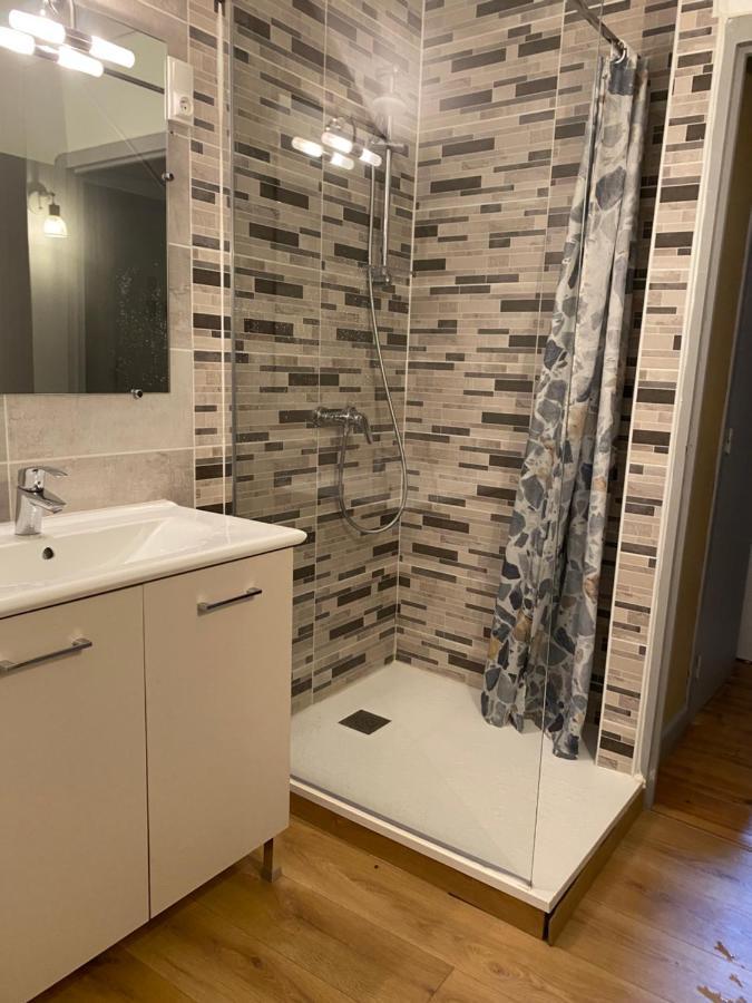 Gite Chez Regine Marcenat  Экстерьер фото